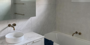 Neutral Style Elegant Bathroom Renovation